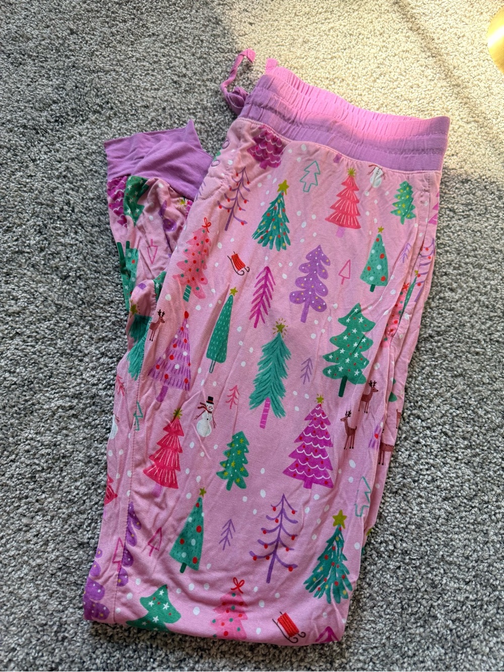 Little sleepies, women’s pink Christmas tree pants